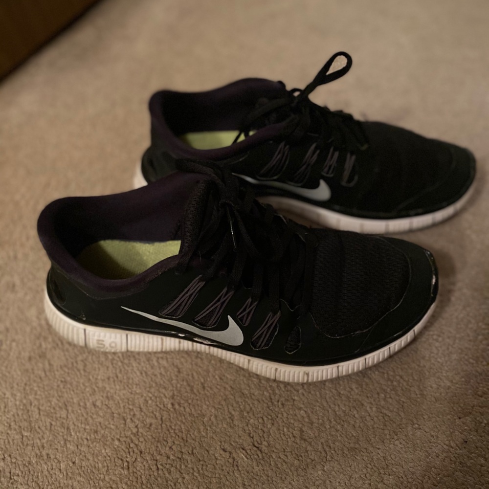 NIKE shoes